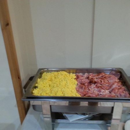 פלקאדה Hotel Pineta מראה חיצוני תמונה