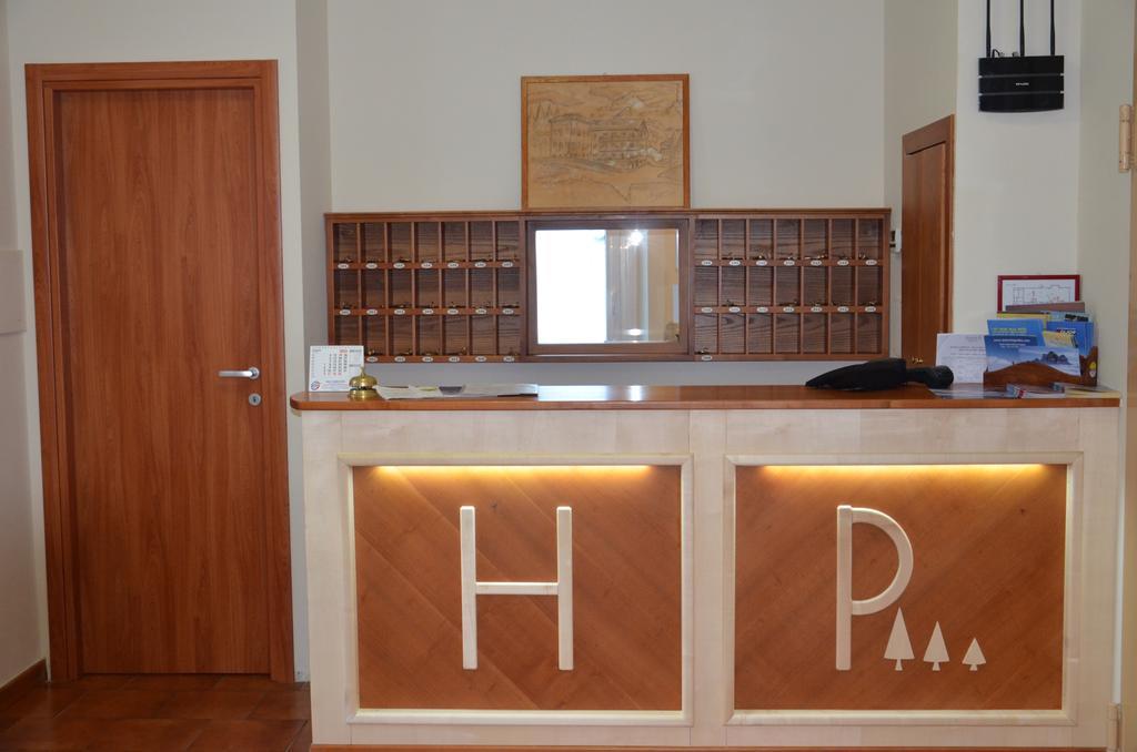 פלקאדה Hotel Pineta מראה חיצוני תמונה