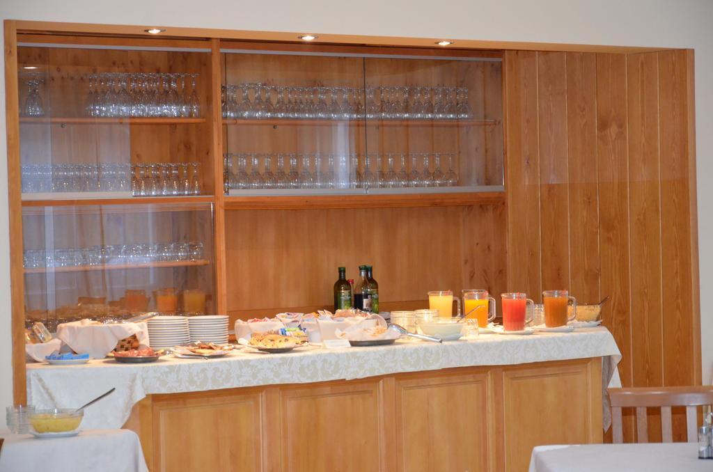 פלקאדה Hotel Pineta מראה חיצוני תמונה