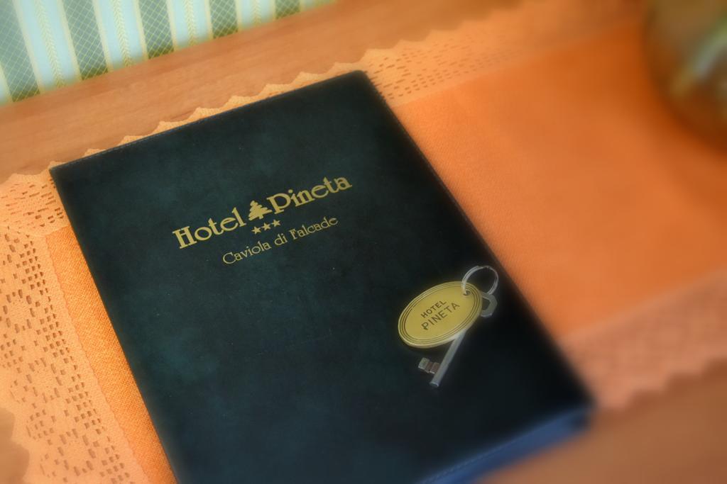 פלקאדה Hotel Pineta חדר תמונה